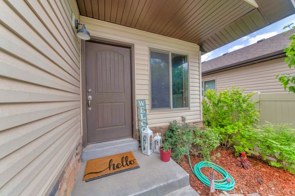 Cost of Retrofit Window Replacement in Burnsville